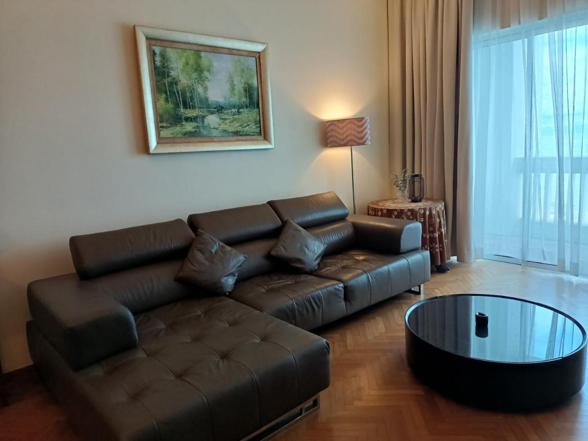 Straits Quay Marina Suites Penang By Aurorahomes Bagan Jermal Zewnętrze zdjęcie