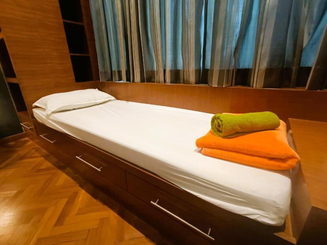 Straits Quay Marina Suites Penang By Aurorahomes Bagan Jermal Zewnętrze zdjęcie