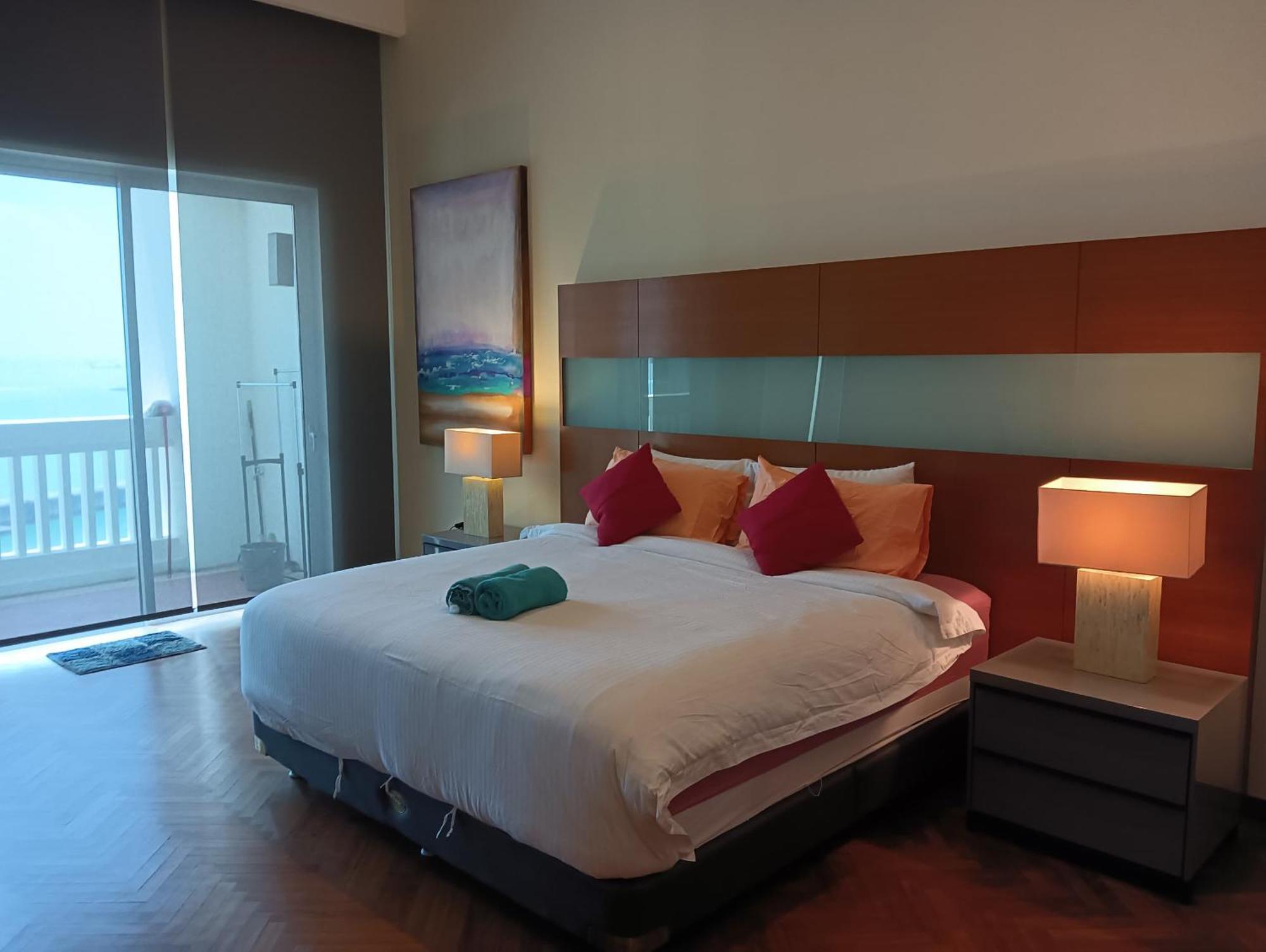 Straits Quay Marina Suites Penang By Aurorahomes Bagan Jermal Zewnętrze zdjęcie