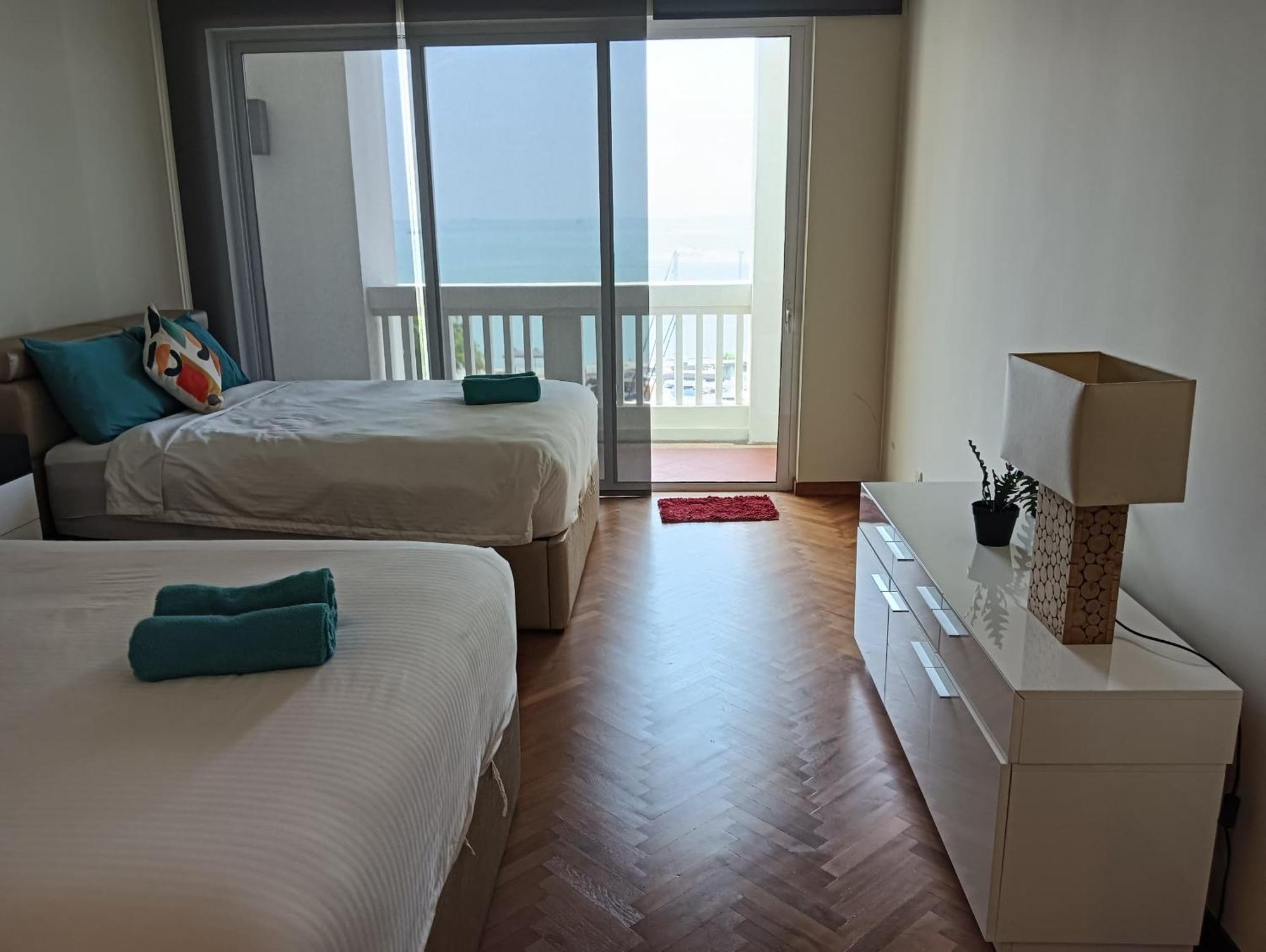Straits Quay Marina Suites Penang By Aurorahomes Bagan Jermal Zewnętrze zdjęcie