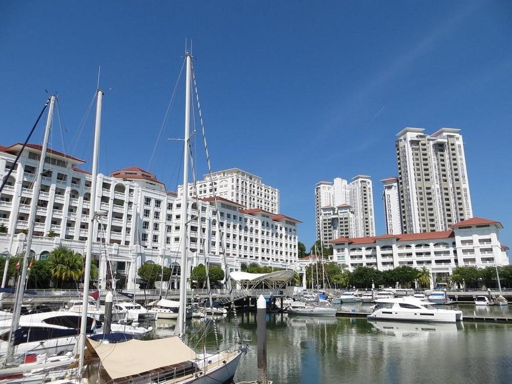 Straits Quay Marina Suites Penang By Aurorahomes Bagan Jermal Zewnętrze zdjęcie